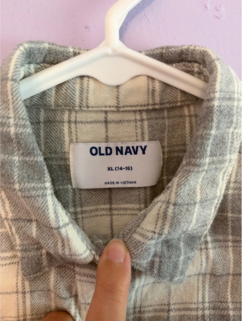 Girls Fall Old Navy XL Gray and White Plaid Button-Up Shirt